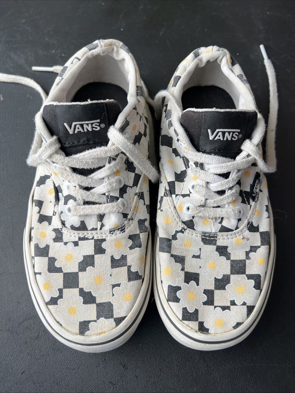 Vans Doheny Daisy Flower Checkerboard Skate Shoes Women's Missy Girls Sz 2